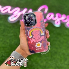 Casetify Busy holografica ip 15 en internet