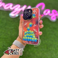 Casetify Aliens holografica ip 12/12 pro en internet