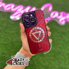 Casetify Iron man logo ip 14/15 plus en internet