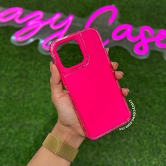 Case ultra uso rudo rosa neón ip16 pro max