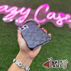 Case Coach Original Beige ip 16 Pro Max en internet