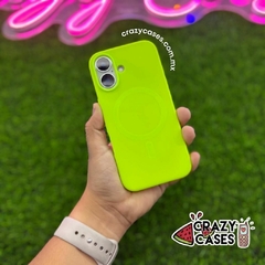 Case silicon verde magsafe - ip 16 plus en internet