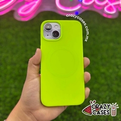 Case silicon verde magsafe - ip 14 pro max en internet