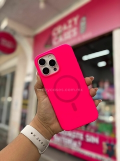 Case silicon magsafe rosa neón - ip 15