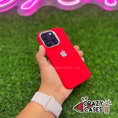 Case Apple Metallic Red ip 14 Pro Max en internet