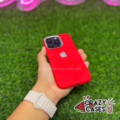 Case Apple Metallic Red ip 15 Pro en internet