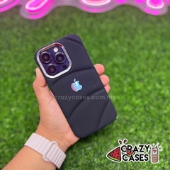 Case Apple Metallic Black ip 16 pro max