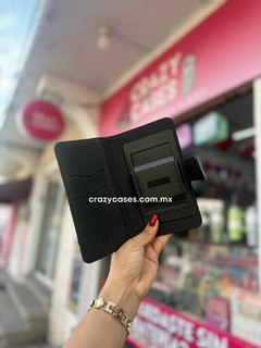Case de cartera universal 6.8” Black - comprar en línea