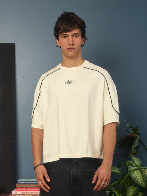 REMERA BMB LINE CREAM