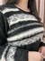 Blusa de Tricot Leve Preto e Branco Gola Redonda - comprar online