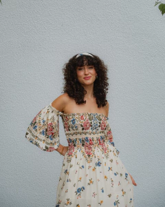 Linha Premium - Vestido Lastex com Manga Flare - Serena - loja online