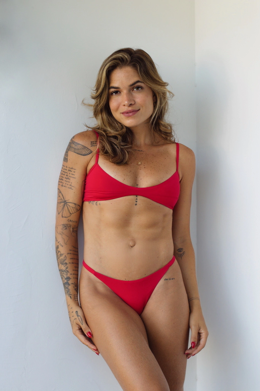 Biquíni Bia vermelho híbisco