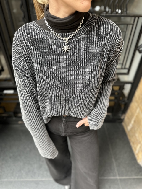 Sweater negro gastado - comprar online
