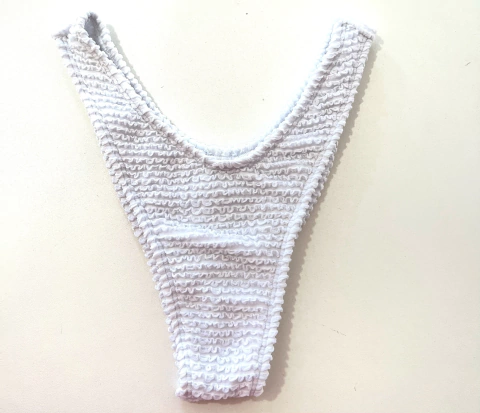 Calcinha Asa-delta Branca Mônaco