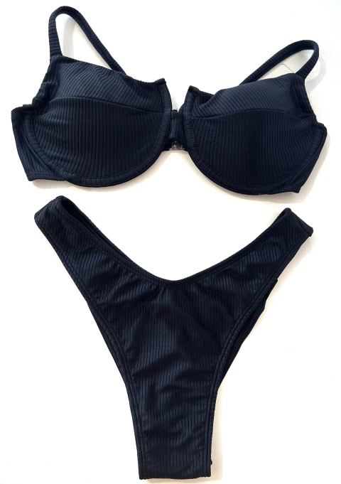 Conjunto Meia Taça Preto Canelado