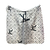 Capa Barbero Estampada Louis Vuitton Blanca Cierre Gancho
