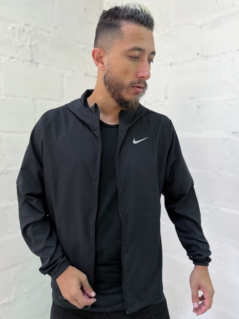 Corta Vento Nike Run Stripe