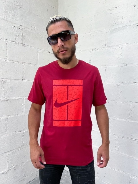 Camiseta Nike Court