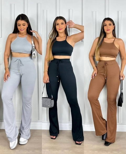 Conjunto Canelado Calça Flare e Cropped Frente Unica