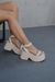 Sandália Plataforma com Fivela - comprar online