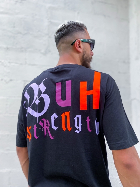Camiseta Buh Emborrachada Strength Preta