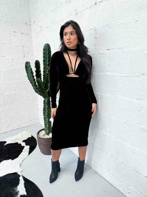 Vestido midi com decote amarração manga longa