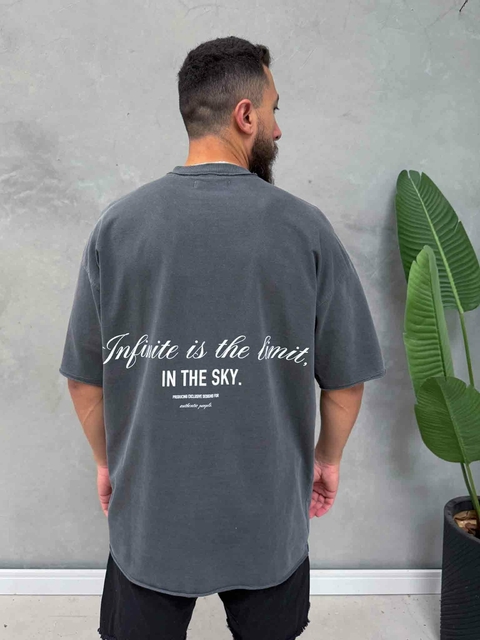 Camiseta Oversize Booq Estonada Infinite Costas