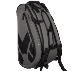 Raqueteira AT10 Team Series 2024 | NOX - Cinza / Preto - NOX SPORT Brasil - Raquetes de Padel e Beach Tennis. Acessórios, Raqueteiras e Roupas para Padel e Beach Tennis.