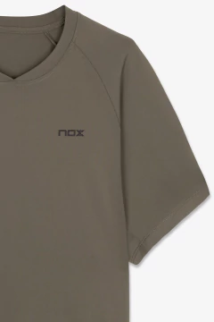 Camisa Esportiva Masculina PRO FIT | NOX - Verde - NOX SPORT Brasil - Raquetes de Padel e Beach Tennis. Acessórios, Raqueteiras e Roupas para Padel e Beach Tennis.