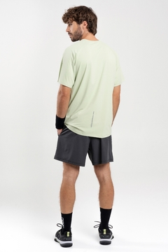 Camisa Esportiva Masculina PRO | NOX - Verde Lírio - loja online