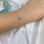 PULSEIRA DE CORAÇÃO AZUL COM CORAÇÕES VAZADOS EM PRATA 925 - comprar online