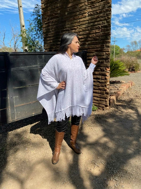 PONCHO CINZA MESCLA - PÁTRIA PAMPA - comprar online