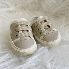 Tênis de bebe para bonecos - comprar online