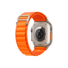 APPLE WATCH ULTRA GPS + CELULAR 49MM TITANIUM CASE WITH ORANGE ALPINE LOOP en internet