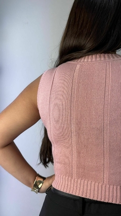 BLUSA TRICÔ MODAL AJUSTAVEL AO CORPO RITA na internet