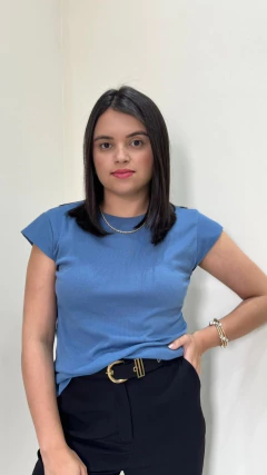 Blusa Cintia na internet