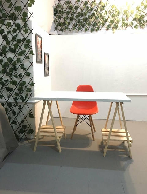 Mesa Cavalete Desmontável Luana 1.20m em Pinus e MDF