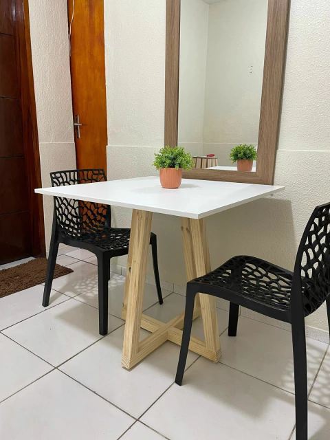Mesa de Jantar para 2 lugares ALex Quadrada Branca 80x80 - comprar online