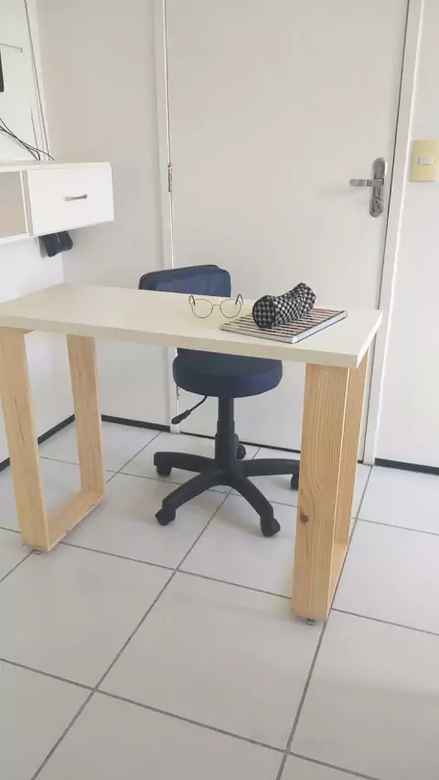 MESA DE ESTUDO ESCRIVANINHA JOSÉ 1M PINUS E MDF