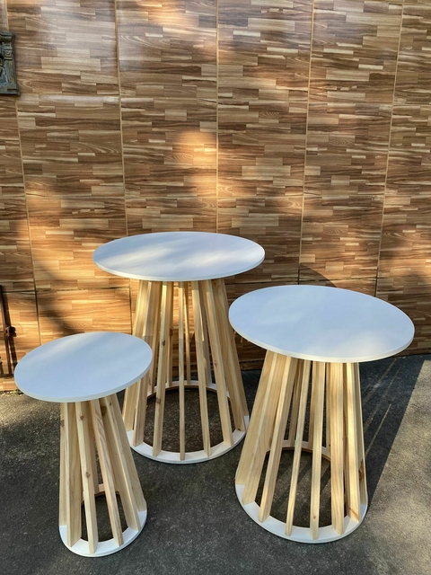 Trio de Mesas brancas ripadas para festa Ana Kel