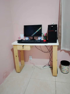 Mesa Estudo Com Gaveta Rayane Reta Branca 1m na internet