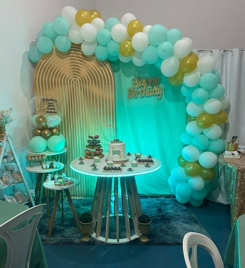 Mesa Redonda festa Ana Kel 90cm desmontável