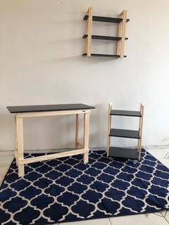 KIT ESCRITÓRIO BLACK 1 - MESA DOBRÁVEL FACILIT BLACK + PRATELEIRA TRIPLA BLACK + ESTANTE MULTIUSO COM RODINHA BLACK - comprar online