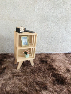 Imagem do Mesinha De Cabeceira Misael Retrô