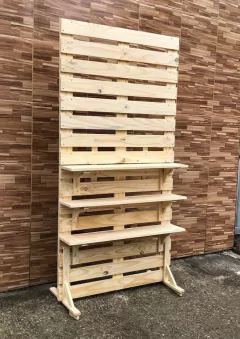 PAINEL RIPADO DOBRÁVEL COM 3 PRATELEIRAS e PÉ REMOVIVEIS