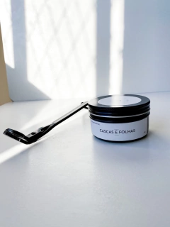 VELA CASCAS E FOLHAS COMPACTA na internet