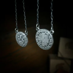 Escapulário de Prata São Bento