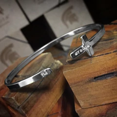 Bracelete de Prata Cruz