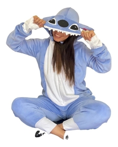 PIJAMA “STITCH” - Pantuflas Divertidas