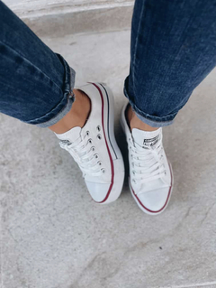 ZAPATILLAS CONVERSE PLATAFORMA - Pantuflas Divertidas